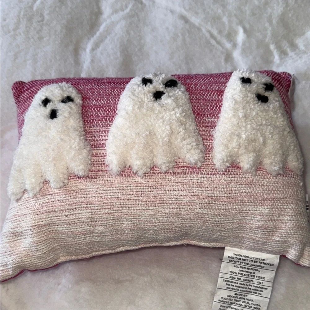 👻👻Goblin & ghoul Halloween pink ombre ghost pillow 👻👻